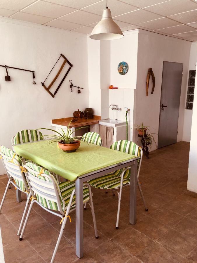 Гостевой дом La Casita Santa Barbara Macastre Экстерьер фото